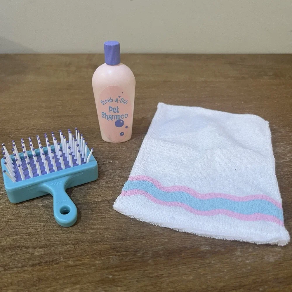 American Girl Doll Coconut Dog Pet Set Carrier Tub Bed Bowls Accessories Retired
